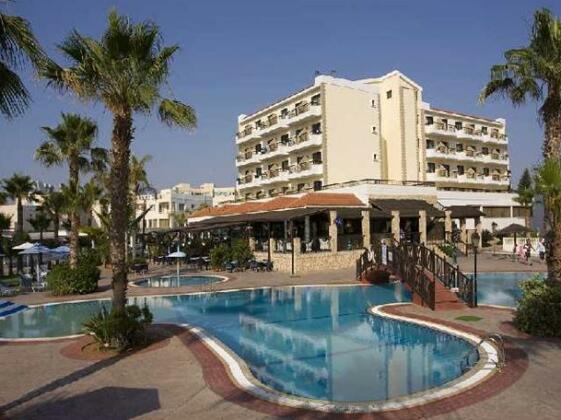 Anastasia Beach Hotel - Photo2