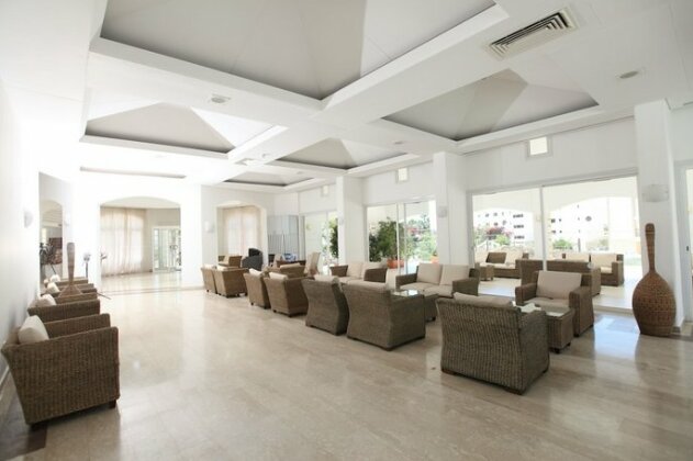 Anastasia Hotel Apartments - Photo3