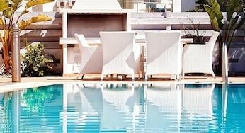 Athena Beach Villas & Apartments - Photo2