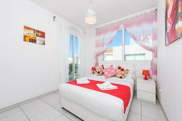Avra Villa 75 - Photo3