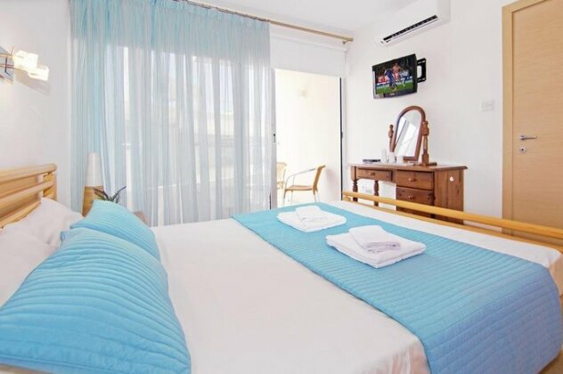 Bay View Apartment Protaras - Photo3