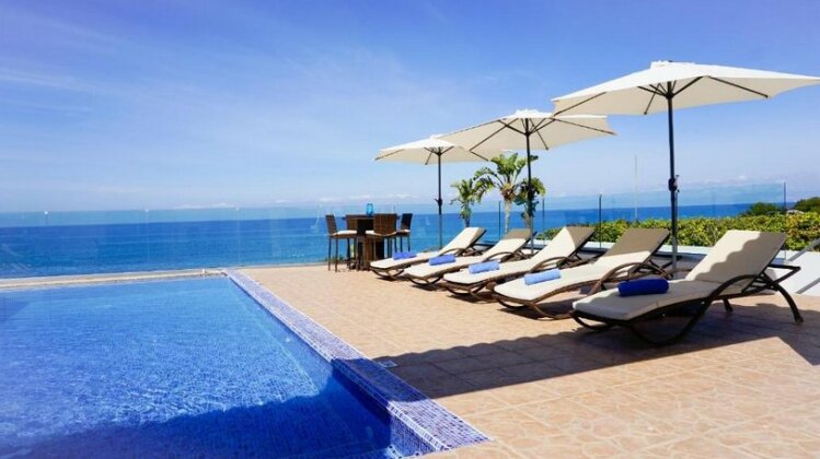 Beach Front Aqua Marina - Photo3