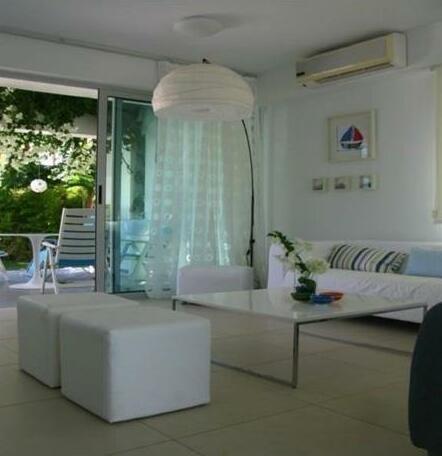 Bougainvillea Protaras - Photo3