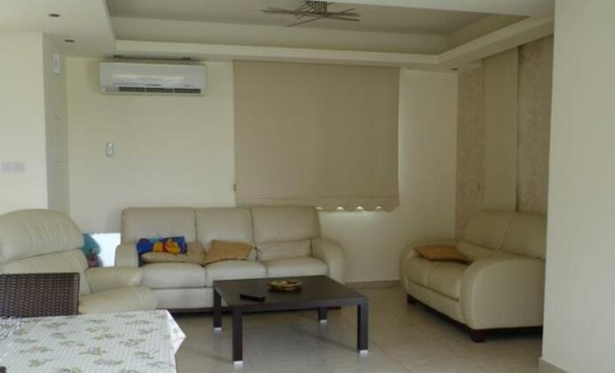 Cascade Villa - Photo2