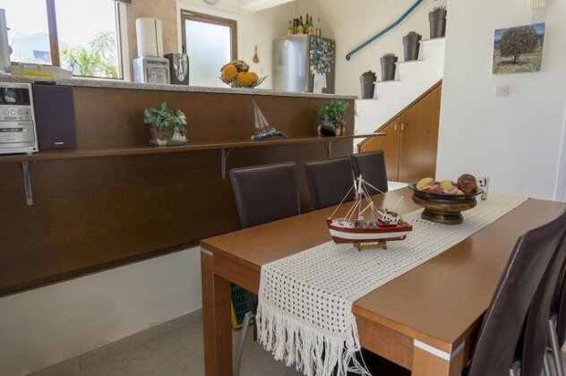 Chara Elizabeth No 2 Villa - Photo3