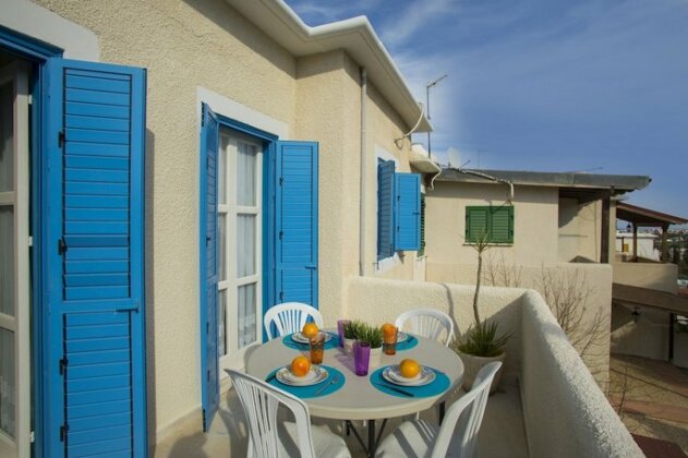 Cobalt Suite - Photo2