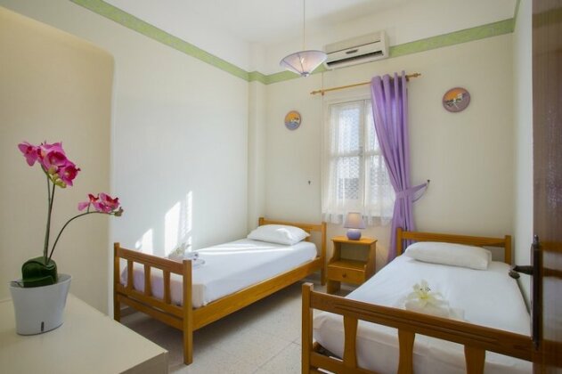 Cobalt Suite - Photo3