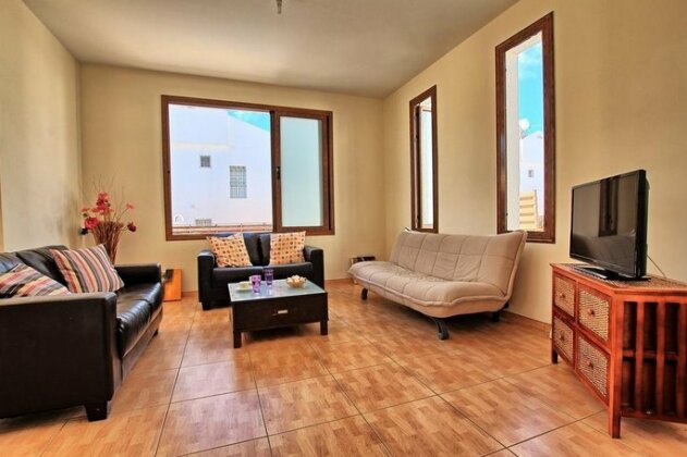 Donatella - Photo3