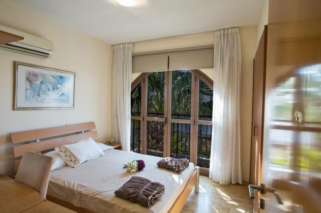 Elena Villa 8 - Photo4