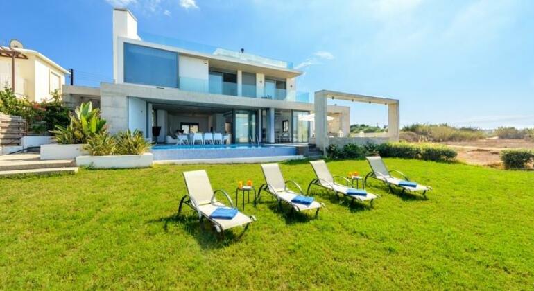 Emerald Beach Villa - Photo2