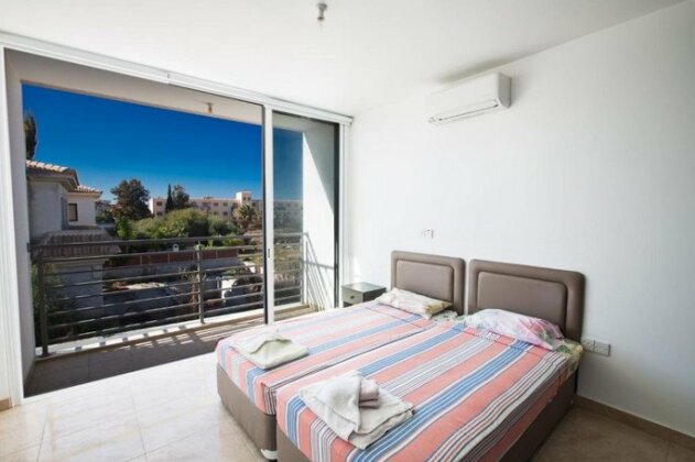 Erato Villas - Photo3