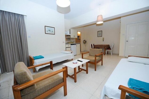 Fig tree apartments - Photo3
