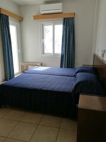 Georgia Hotel Apartments - Photo5
