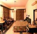 Green Bay Apartments - Photo4