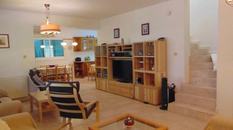 Konnos Villa - Photo5