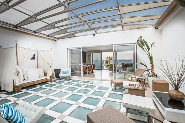 Leana Front Line Villa - Photo2