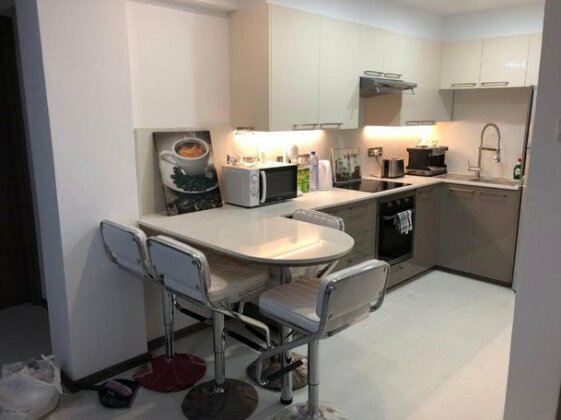 Luxury 2 bed Apartment next to the Beach - Photo2