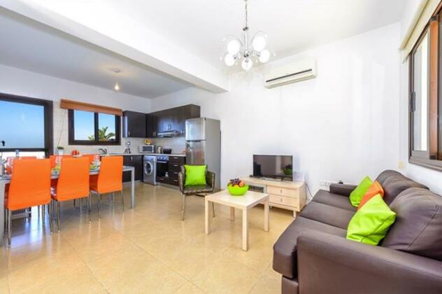 Malama Seaview Villa 1 - Photo2