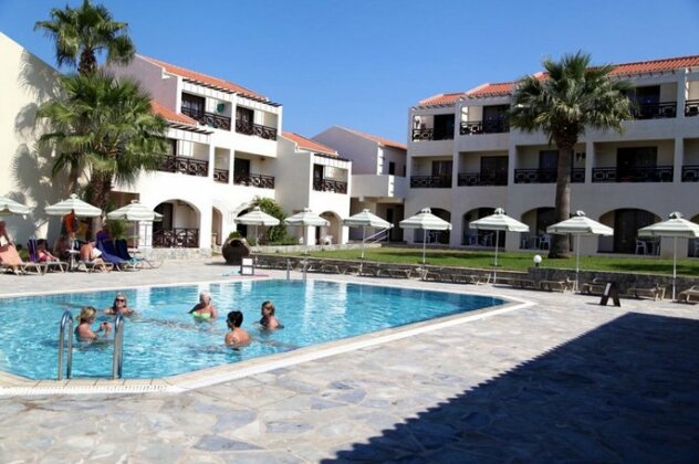Mimosa Beach Hotel - Photo3