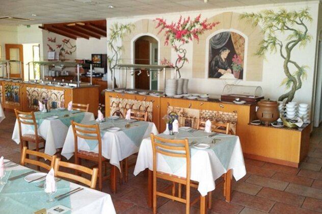 Mimosa Beach Hotel - Photo5