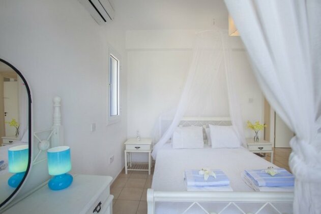 Mimoza Seafront Villa - Photo4