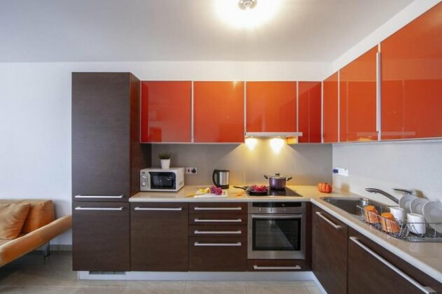 One Bedroom Apartment In Fig Tree Bay - Photo3
