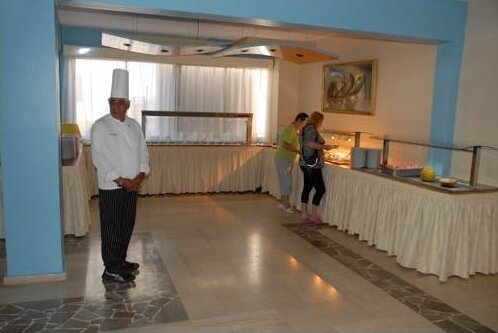 Penelope Beach Hotel - Photo3