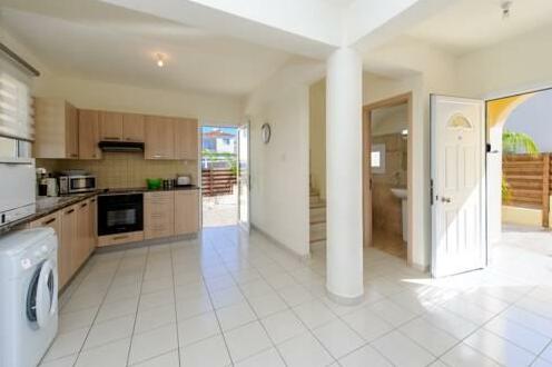 Pernera Centre Villas - Photo3