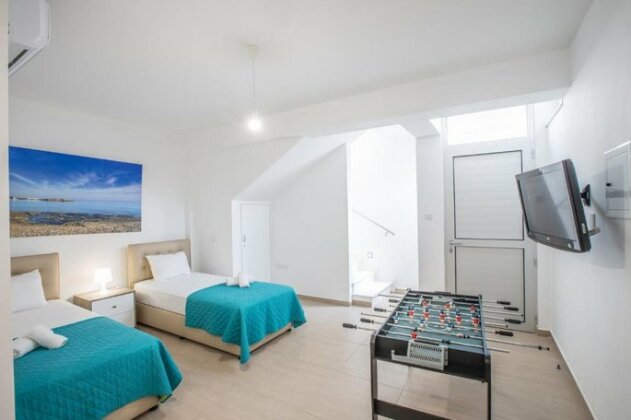 Polymnia Luxury Villas - Photo5