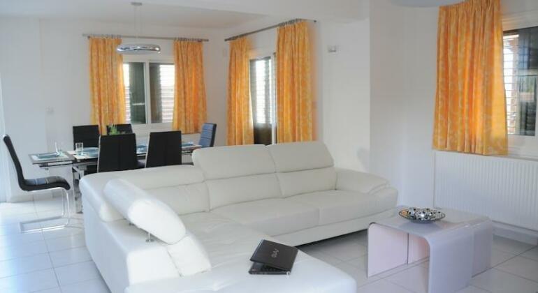 Poros 2 Villa - Photo5