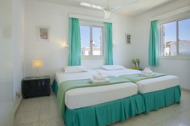 Protaras Holiday Suite Annie - Photo2
