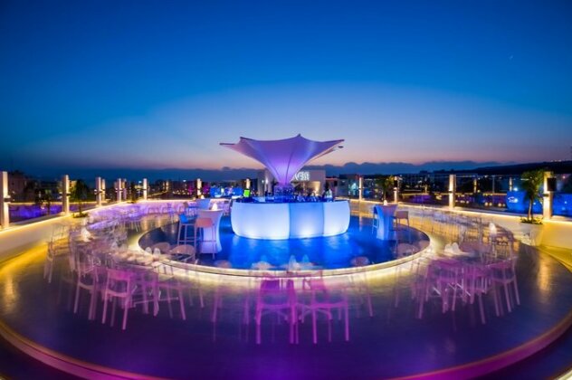 Protaras Plaza Hotel - Photo3