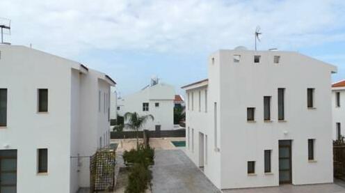 Sea Crest Luxury Villas - Photo2