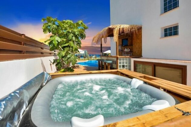 Seafront Protaras Villas - Photo2
