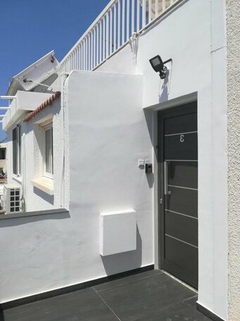 Sofia's Seaview - Photo4