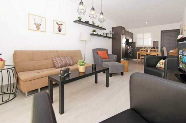 Sunray Apartment - Photo2