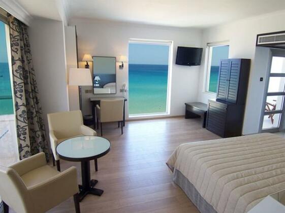 Sunrise Beach Hotel - Photo4
