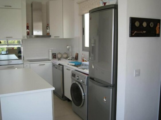 Trident Beach Apartment - Photo2