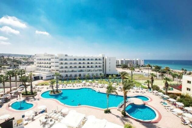 Tsokkos Protaras Beach Hotel - Photo2