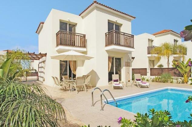 Villa Apostolia