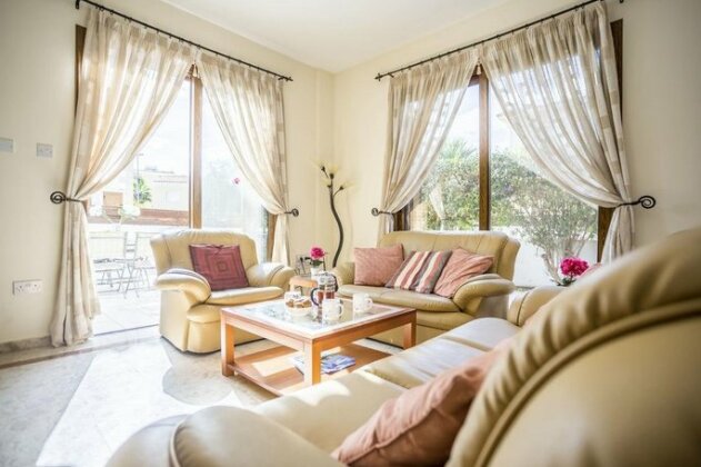 Villa Blue Water Protaras - Photo3