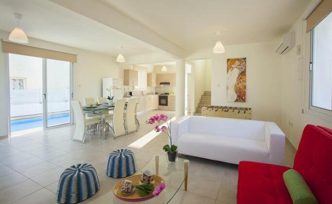 Villa Dorothy Protaras - Photo2