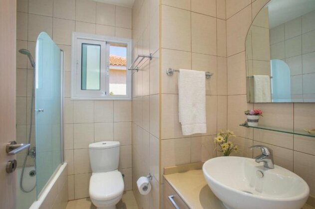 Villa Eleni Protaras - Photo4