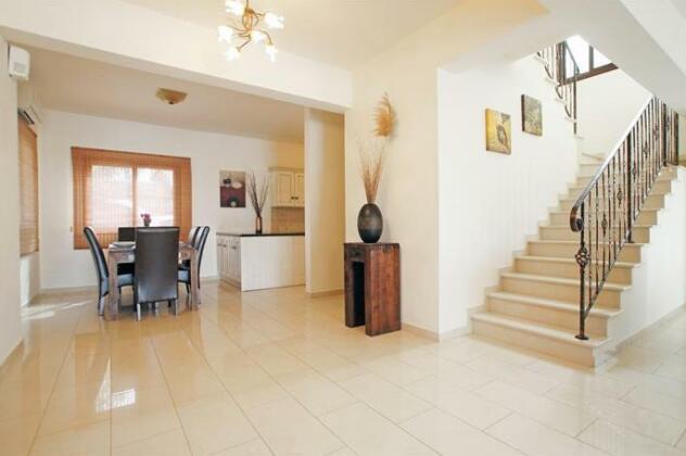 Villa Marlen - Photo2