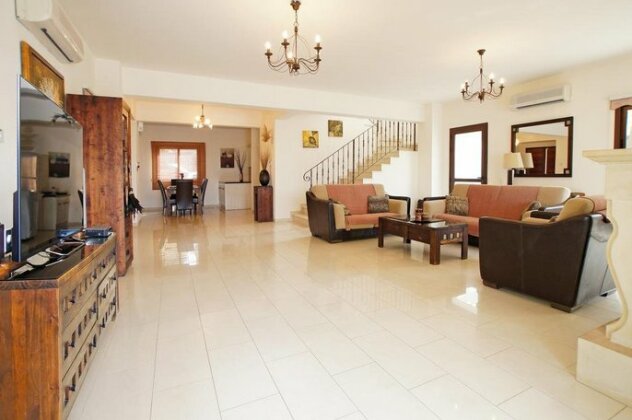 Villa Marlen - Photo3