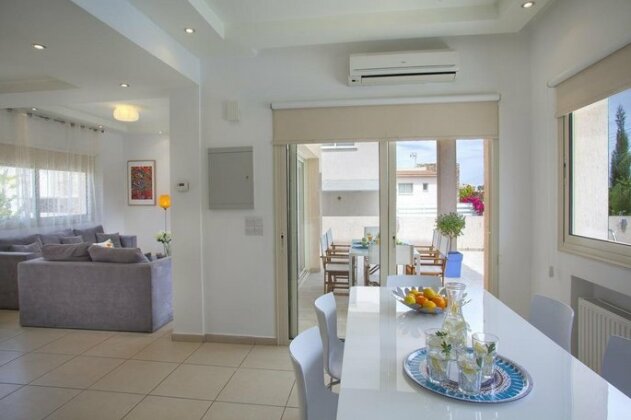 Villa Michelle 2 - Photo3