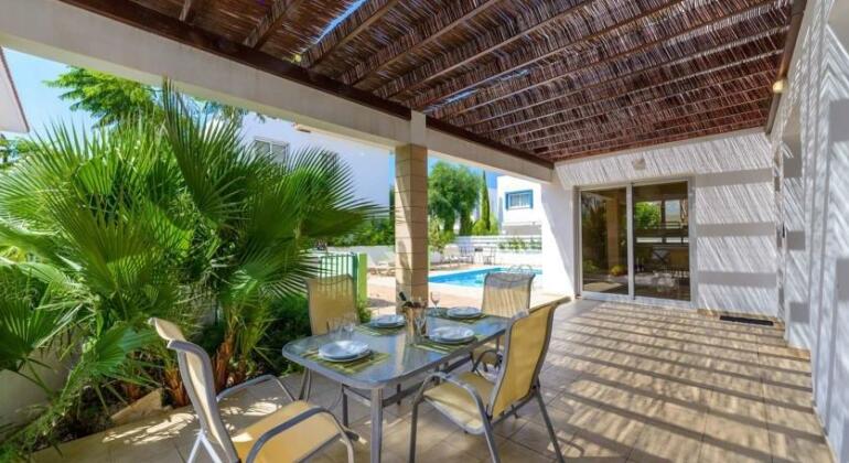 Villa Victoria Protaras - Photo4