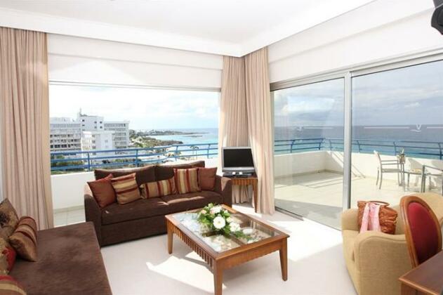 Vrissiana Beach Hotel - Photo3