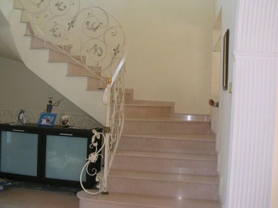 Range Palace Villa - Photo5