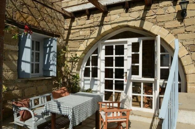 Vasilikos House - Photo4